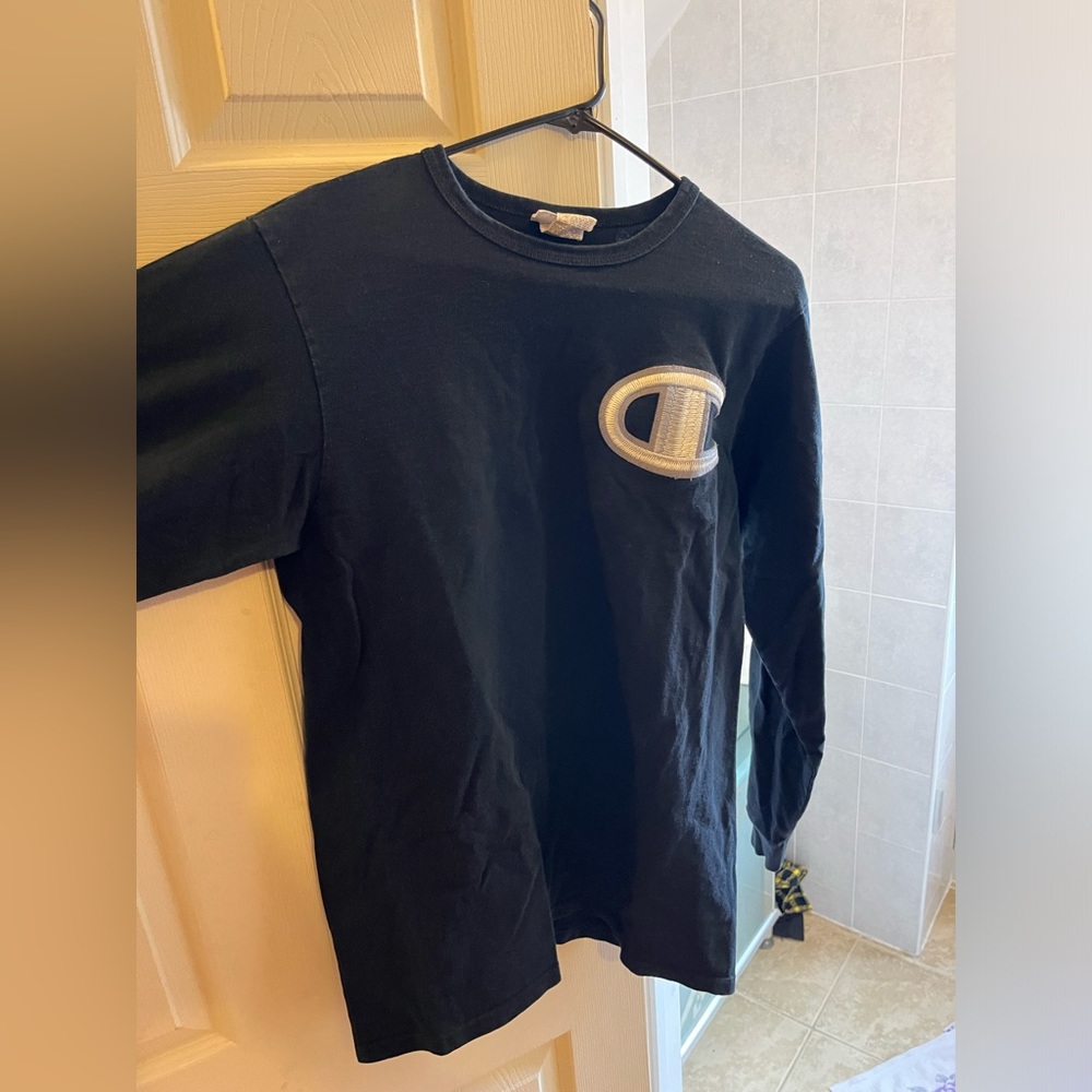 L/S Champion Shirt